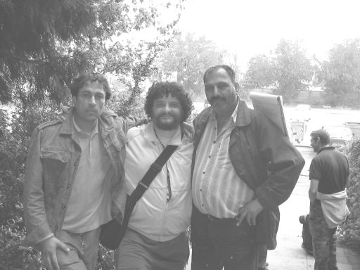 Il regista Manetti con Tahir e Khan
