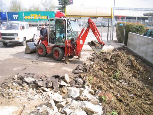 Iniziano gli scavi davanti alla rampa A