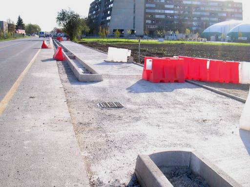Percorso ciclopedonale in direzione Calderara - incrocio con strada poderale