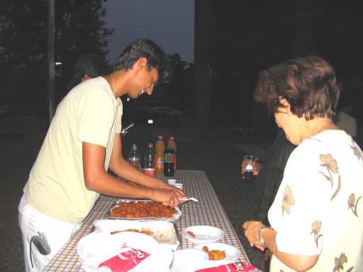 Qasim distribuisce il Pakore