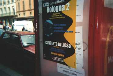 Via Rizzoli (direzione Piazza Maggiore)
