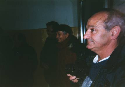 In primo piano il signor Trentin, sullo sfondo Timellini